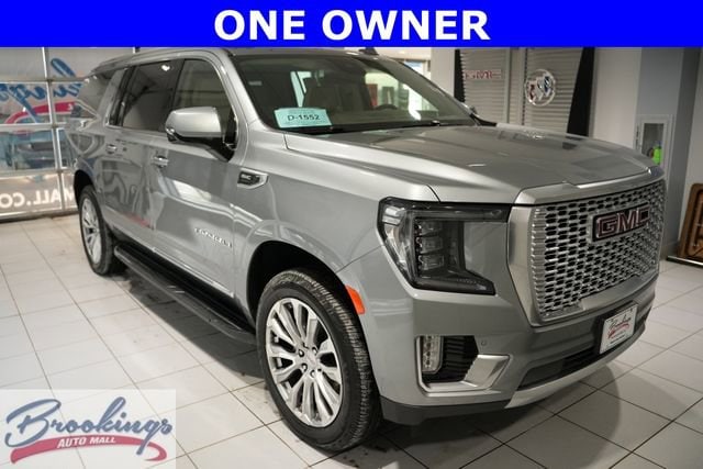 2023 GMC Yukon XL SUV 