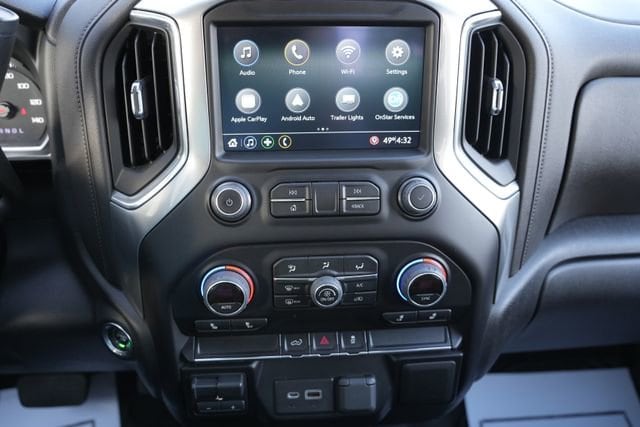 2022 Chevrolet Silverado 3500HD LT - Photo 24