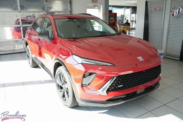 2025 Buick Envision Sport Touring's photo