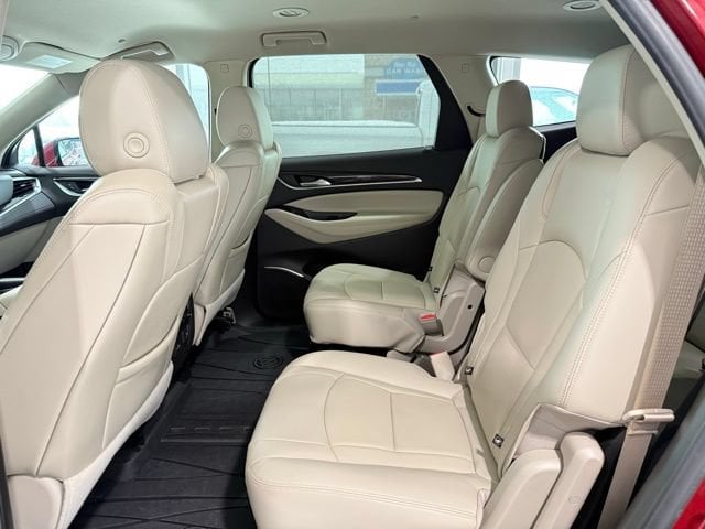 2021 Buick Enclave Premium - Photo 18