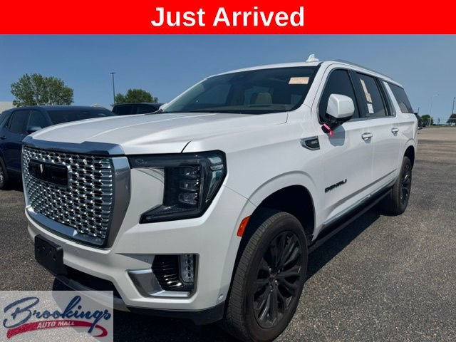 2023 GMC Yukon XL SUV 