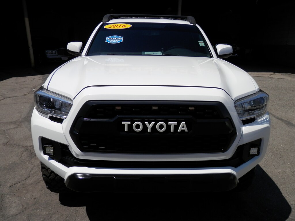 Used 2016 Toyota Tacoma TRD Off Road V6 4WD (Custom Lift) Truck Double Cab