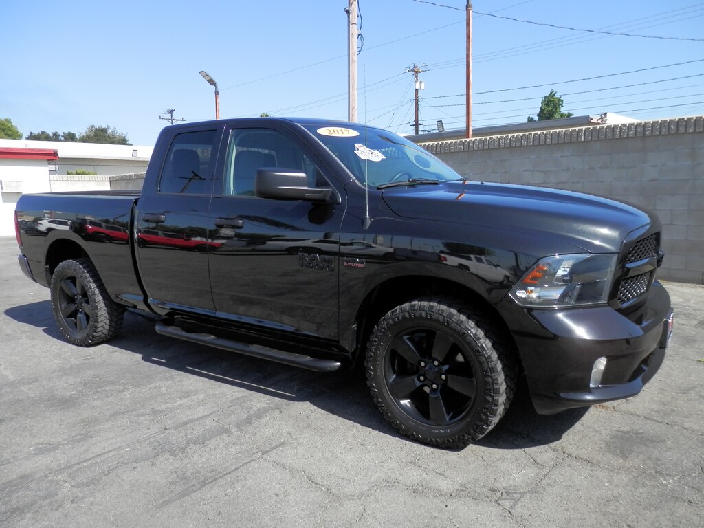 Used 2017 Ram 1500 (4WD) (BLACK EDITION) Tradesman/Express Truck Quad Cab