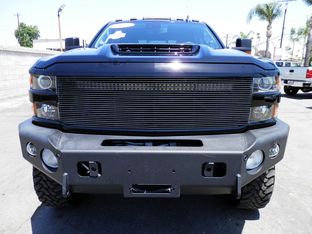 Used 2019 Chevrolet Silverado 2500HD LTZ 6.6 Turbo Diesel 4WD (Custom Lift) Truck Crew Cab