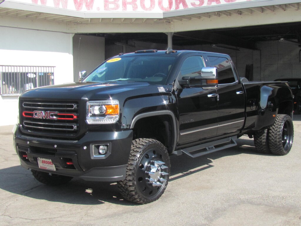 Used 2015 GMC Sierra 3500HD Denali (6.6 TURBO DIESEL 4WD DUALLY) Truck Crew Cab