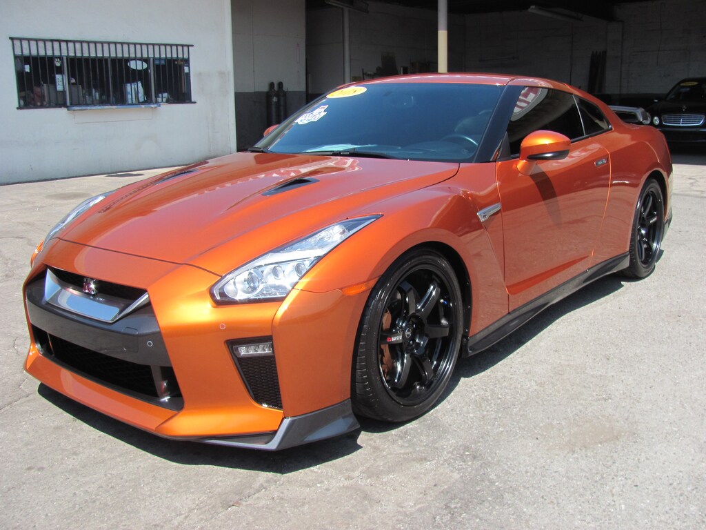 Used 2018 Nissan GT-R Track Edition (565 HP VERY RARE TRACK EDITION) Coupe