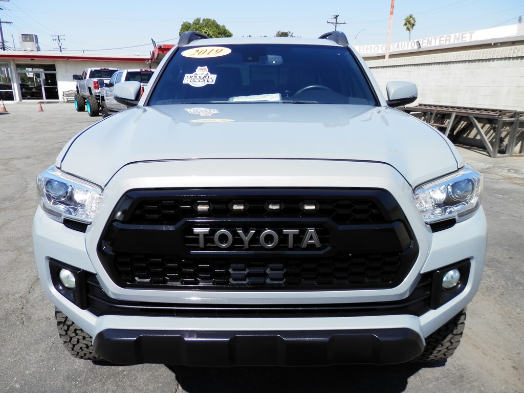 Used 2019 Toyota Tacoma TRD Off Road V6 (LIFTED) (4WD) Truck Double Cab