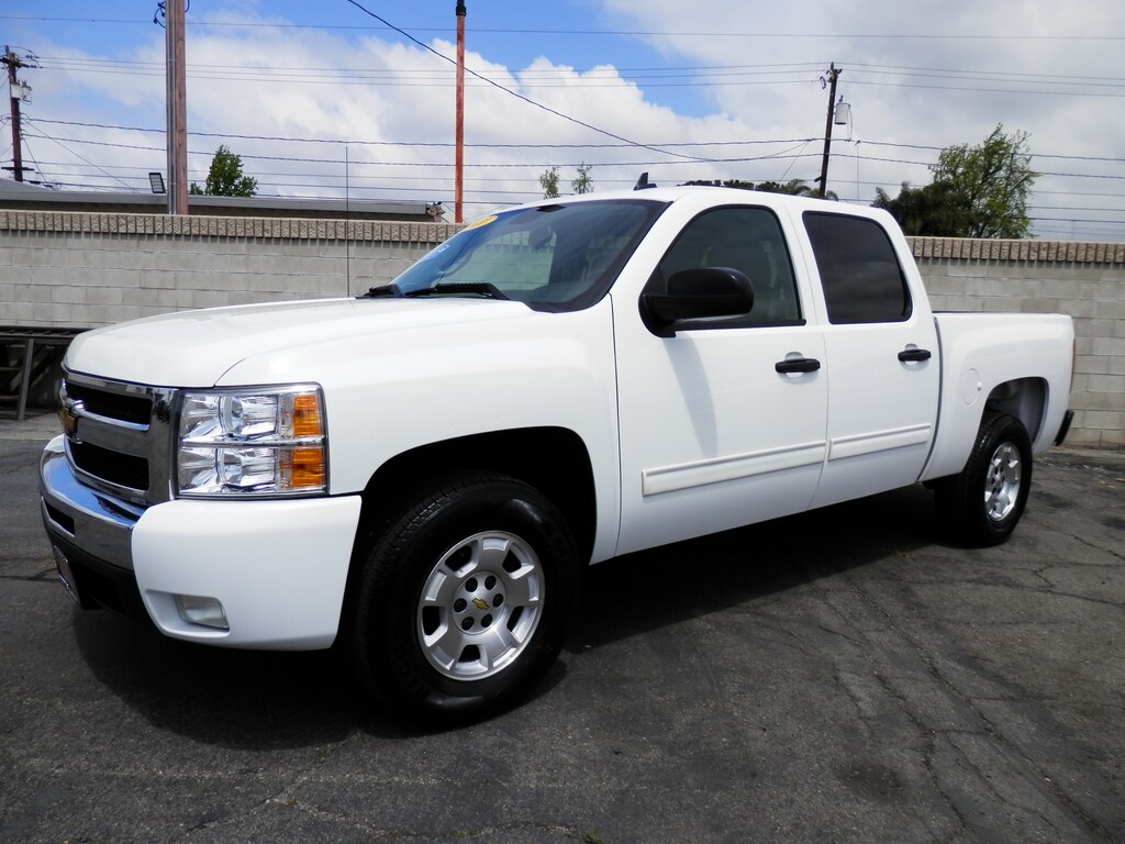 Used 2011 Chevrolet Silverado 1500 Xtra Fuel Economy Truck Crew Cab