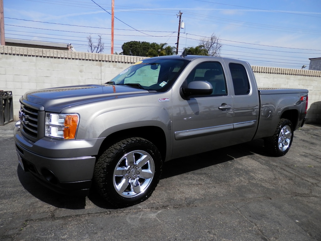 Used 2013 GMC Sierra 1500 SLT (4WD) (Z71) (ALL-TERRAIN) Truck Extended Cab