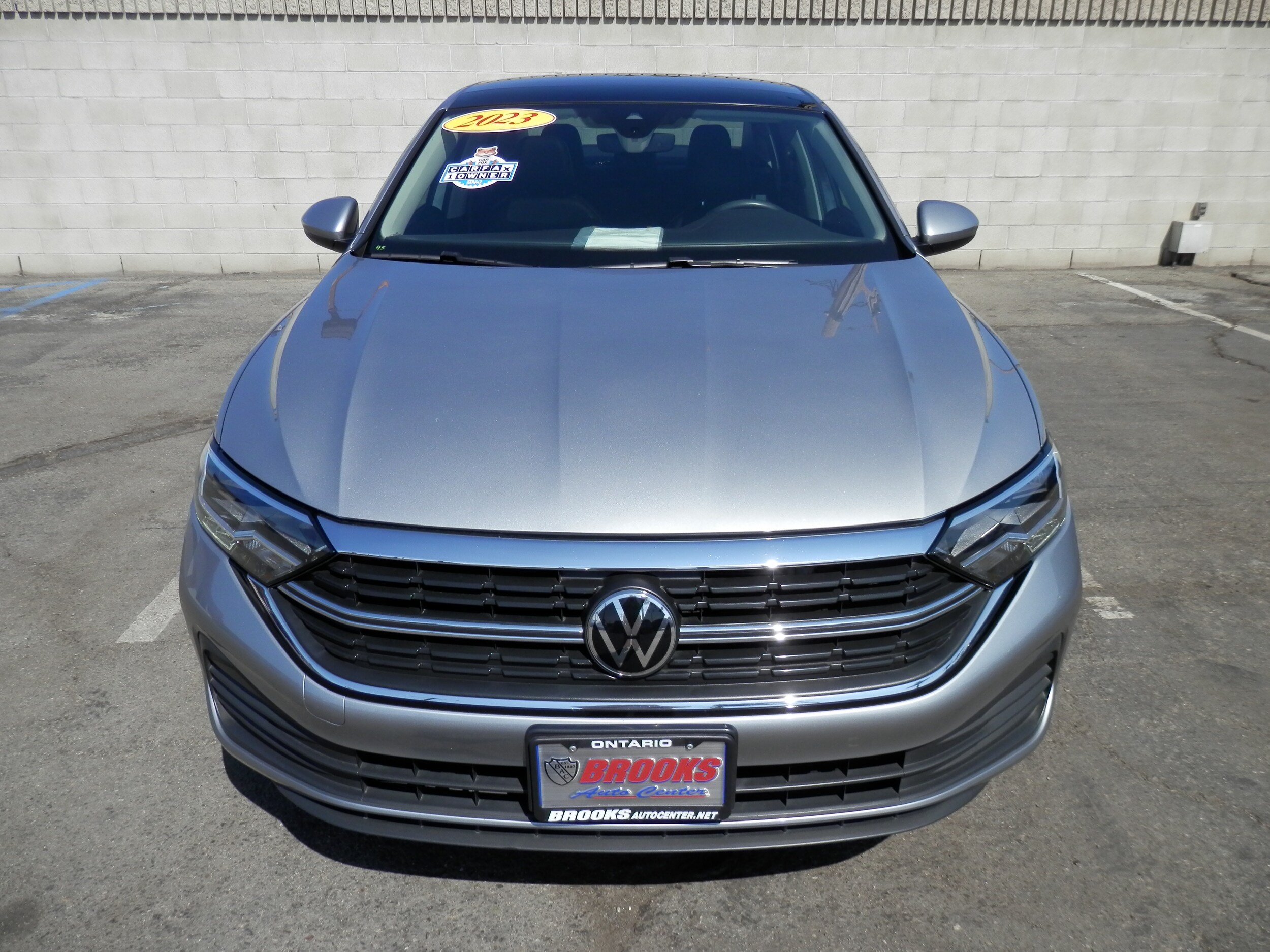 2023 Volkswagen Jetta 1.5T SE photo 2