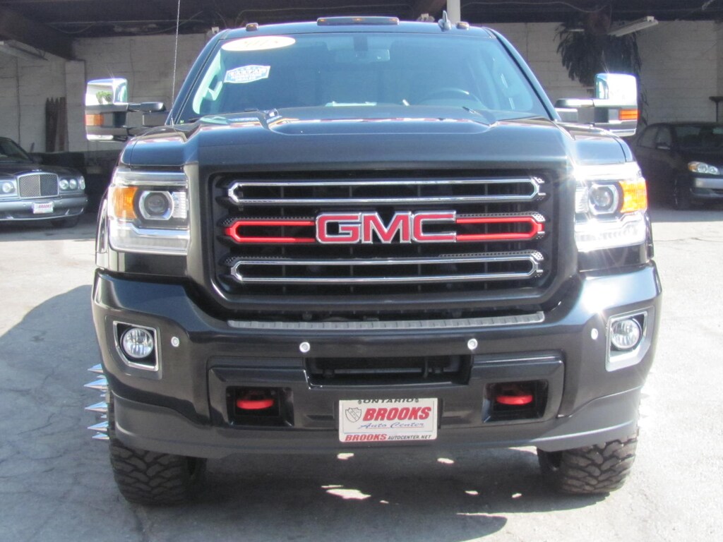 Used 2015 GMC Sierra 3500HD Denali (6.6 TURBO DIESEL 4WD DUALLY) Truck Crew Cab
