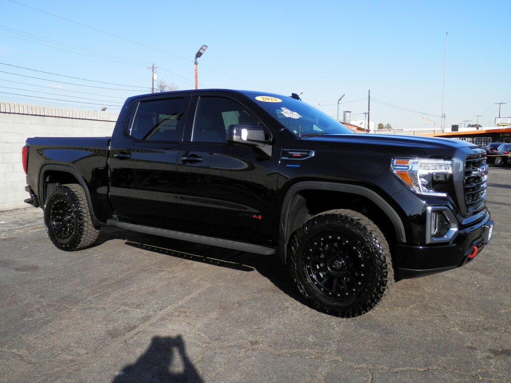 Used 2022 GMC Sierra 1500 Limited AT4 (6.2 ) (4WD) (CUSTOM LIFT) Truck Crew Cab