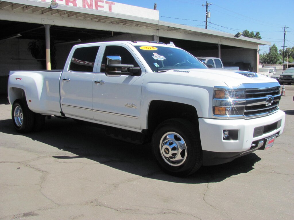 Used 2019 Chevrolet Silverado 3500HD High Country Dually 6.6 Turbo Dsl 4WD Truck Crew Cab