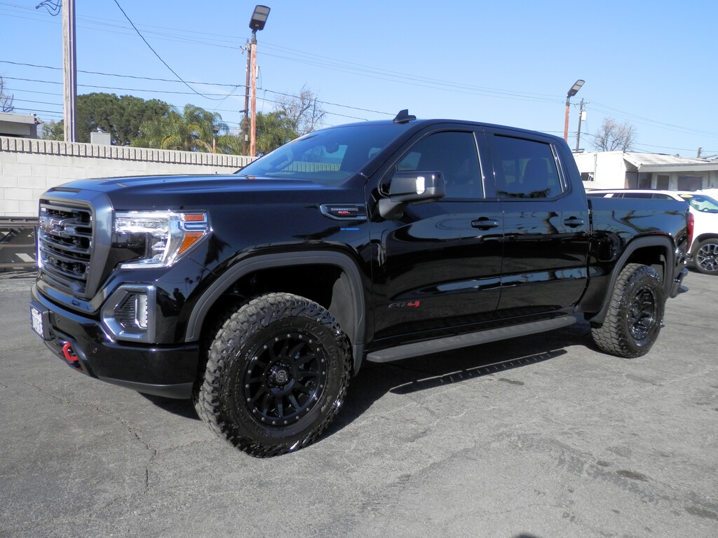 Used 2022 GMC Sierra 1500 Limited AT4 (6.2 ) (4WD) (CUSTOM LIFT) Truck Crew Cab