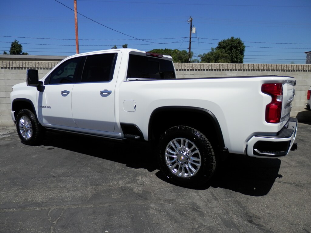 Used 2022 Chevrolet Silverado 3500 HD (6.6 TURBO DIESEL) HIGH COUNTRY (4WD) (ACTUAL 7019 MILES) Truck Crew Cab