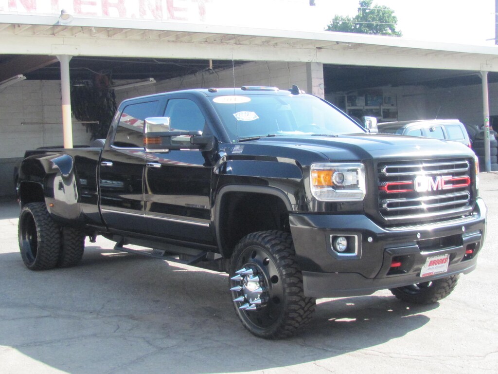 Used 2015 GMC Sierra 3500HD Denali (6.6 TURBO DIESEL 4WD DUALLY) Truck Crew Cab