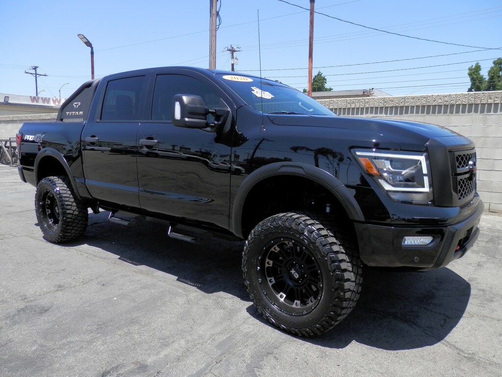 Used 2020 Nissan Titan PRO-4X (4WD) (CUSTOM PRO COMP LIFT) Truck Crew Cab