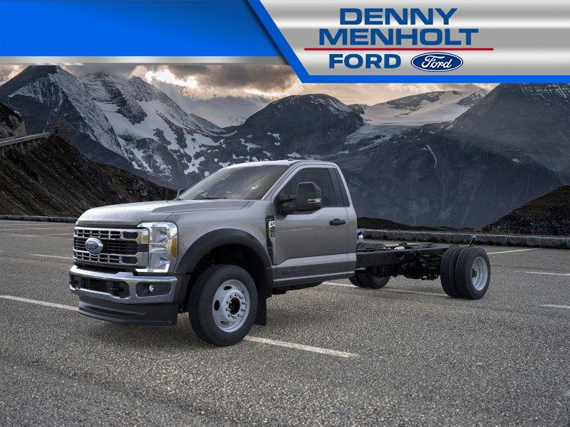 2026 Ford F-450 Super Duty Chassis Cab XLT's photo