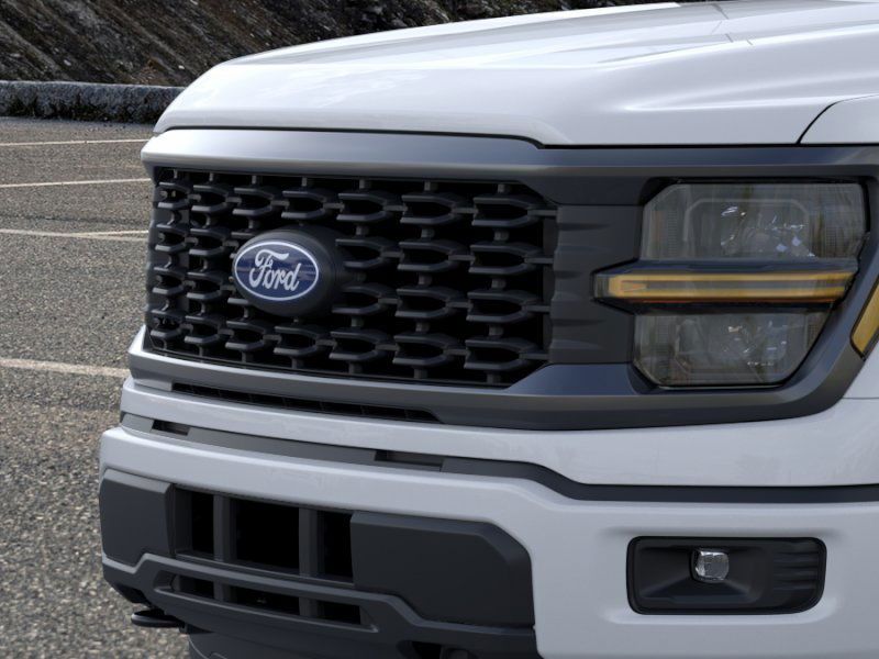 2025 Ford F-150 STX - Photo 17