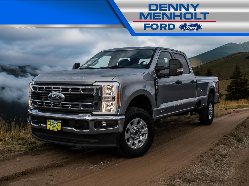 2023 Ford F-350 Super Duty XLT's photo