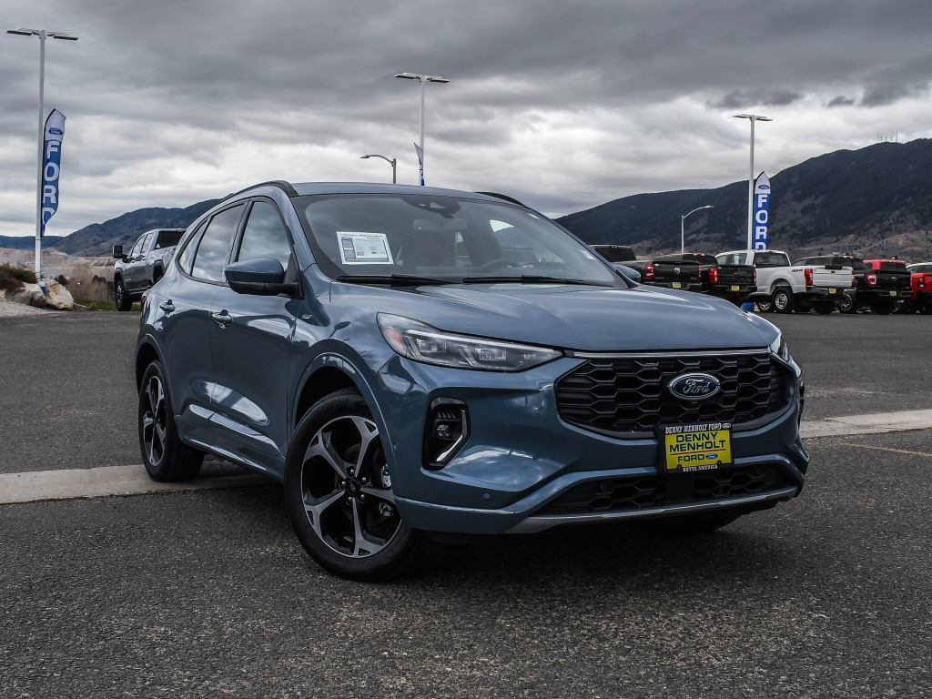 2023 Ford Escape Elite photo 3