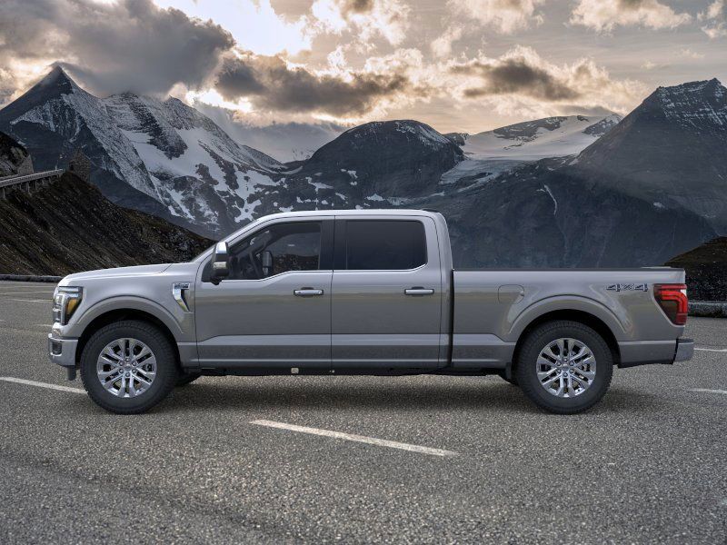 2025 Ford F-150 Lariat photo 3