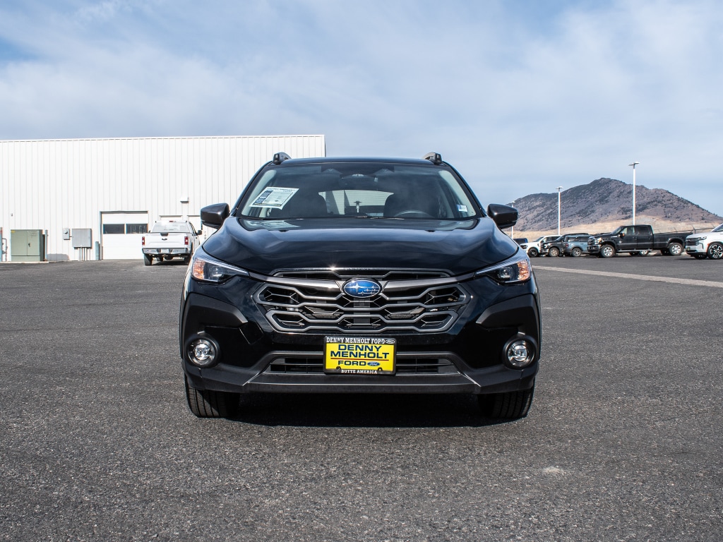 2024 Subaru Crosstrek Premium photo 2