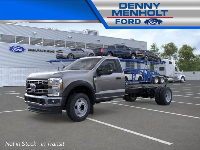 2026 Ford F-450 Super Duty Chassis Cab XLT's photo