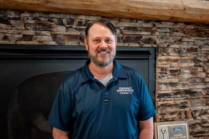 Staff member Blaine Roedocker from ID_9ea419556877