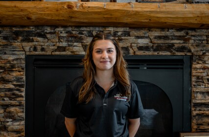 Staff member Samantha Stone from ID_eca249dbc855