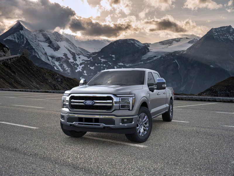 2025 Ford F-150 Lariat photo 2