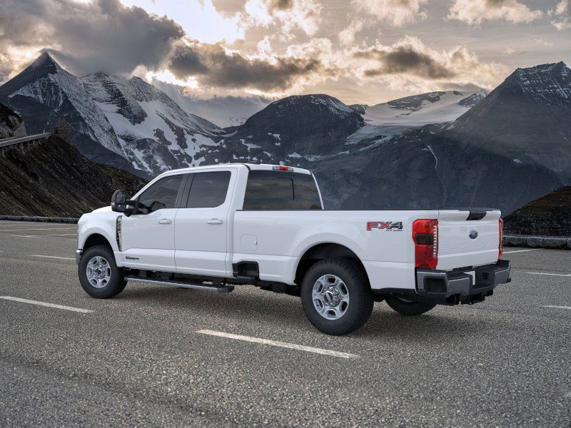 2026 Ford F-350 XLT photo 4