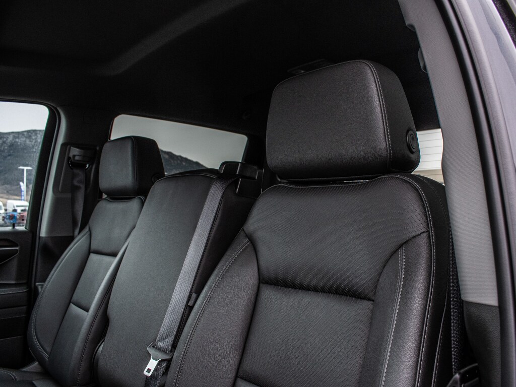 2024 GMC Sierra 1500 SLT - Photo 20