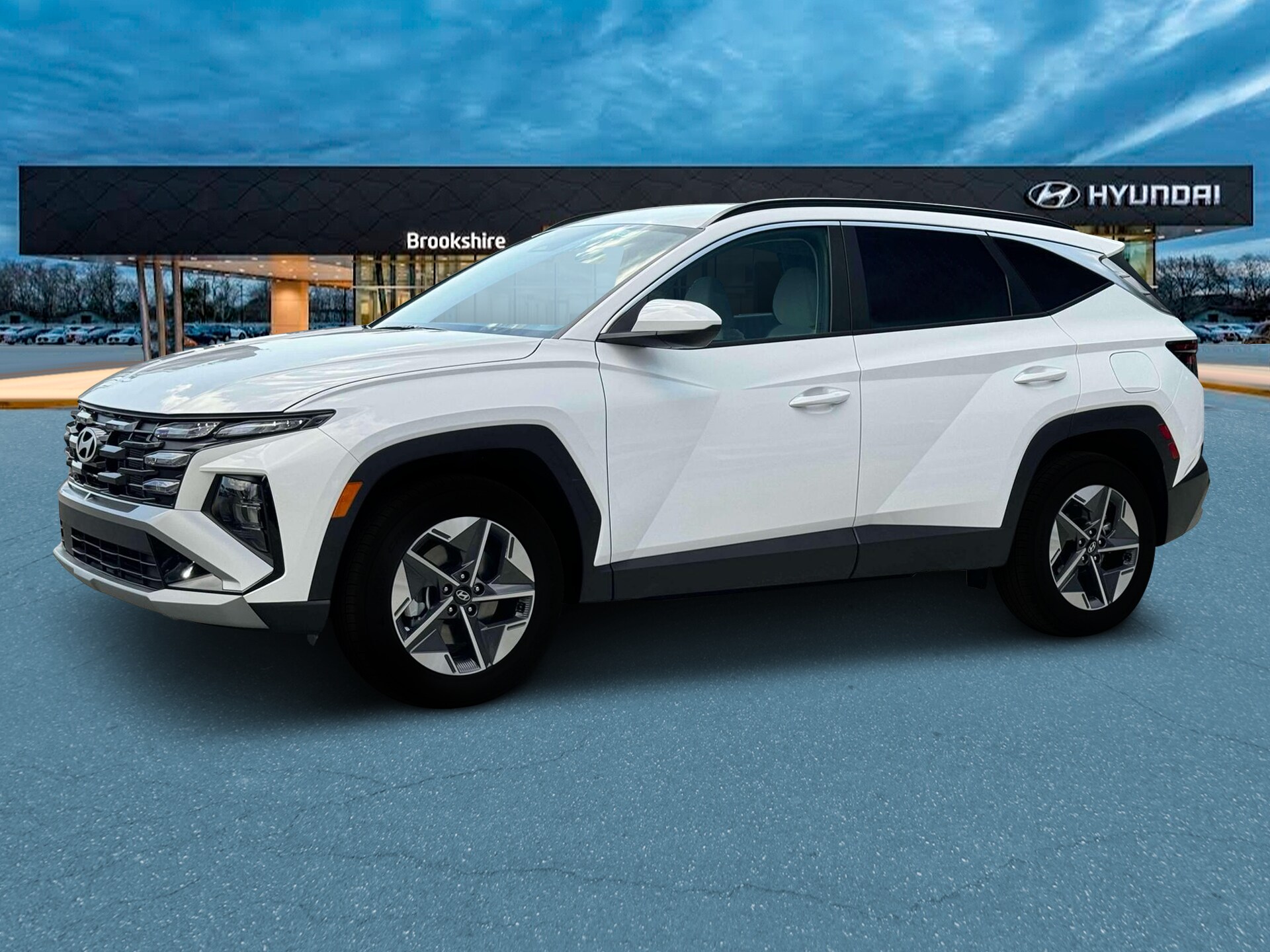 2025 Hyundai Tucson SEL photo 2