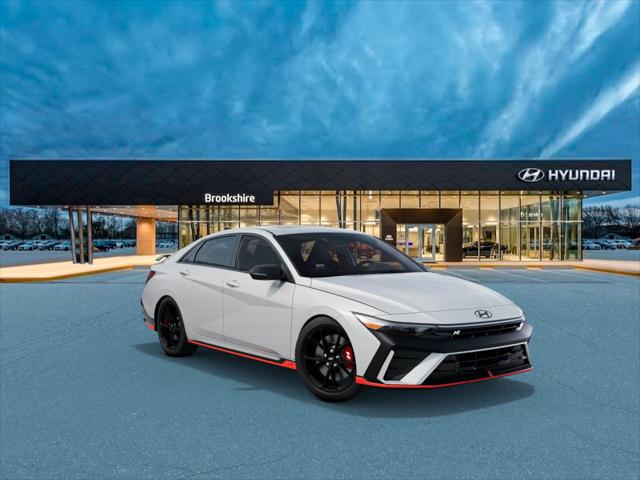 2025 Hyundai Elantra N photo 2