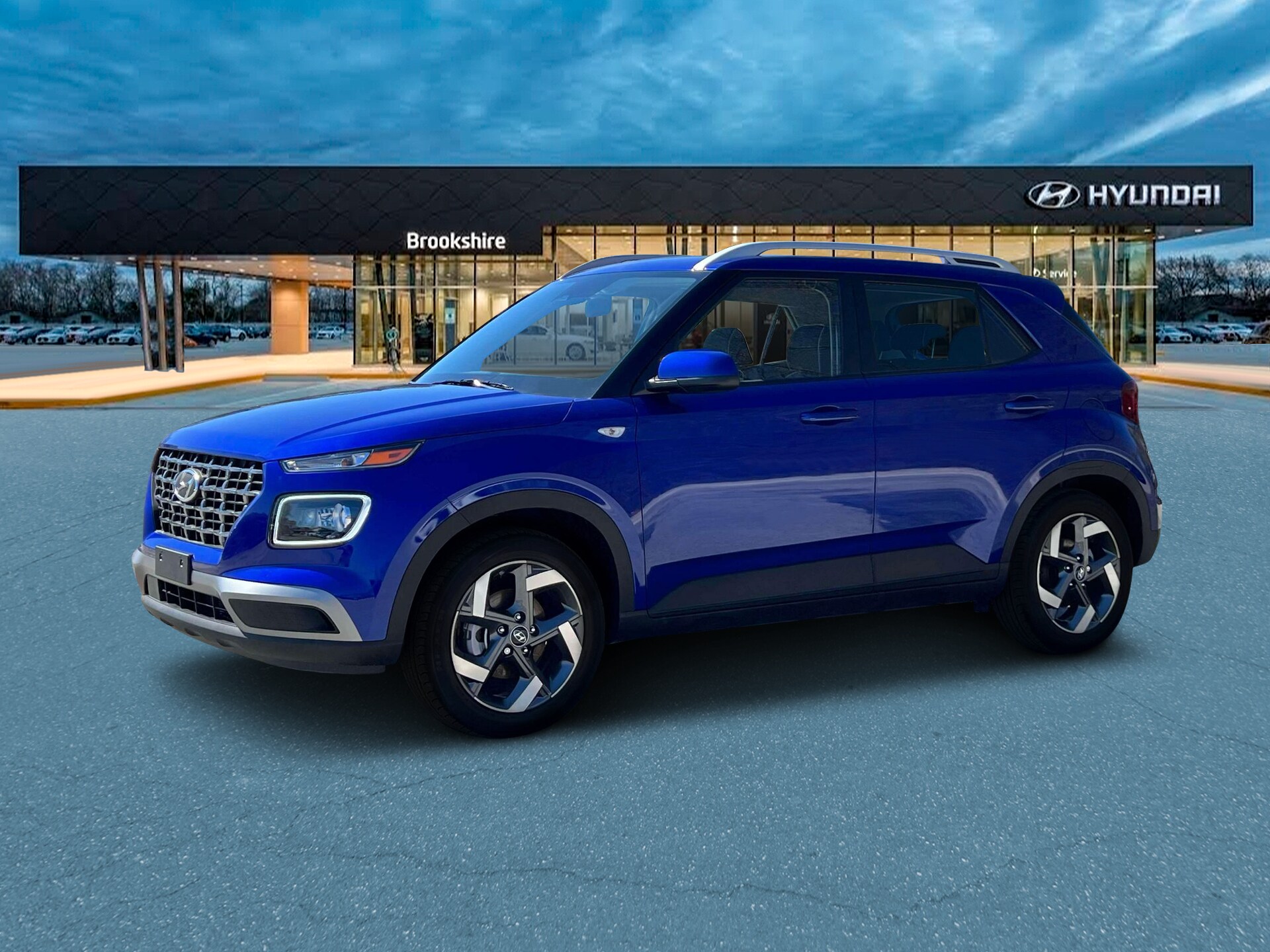 2025 Hyundai Venue Limited photo 2