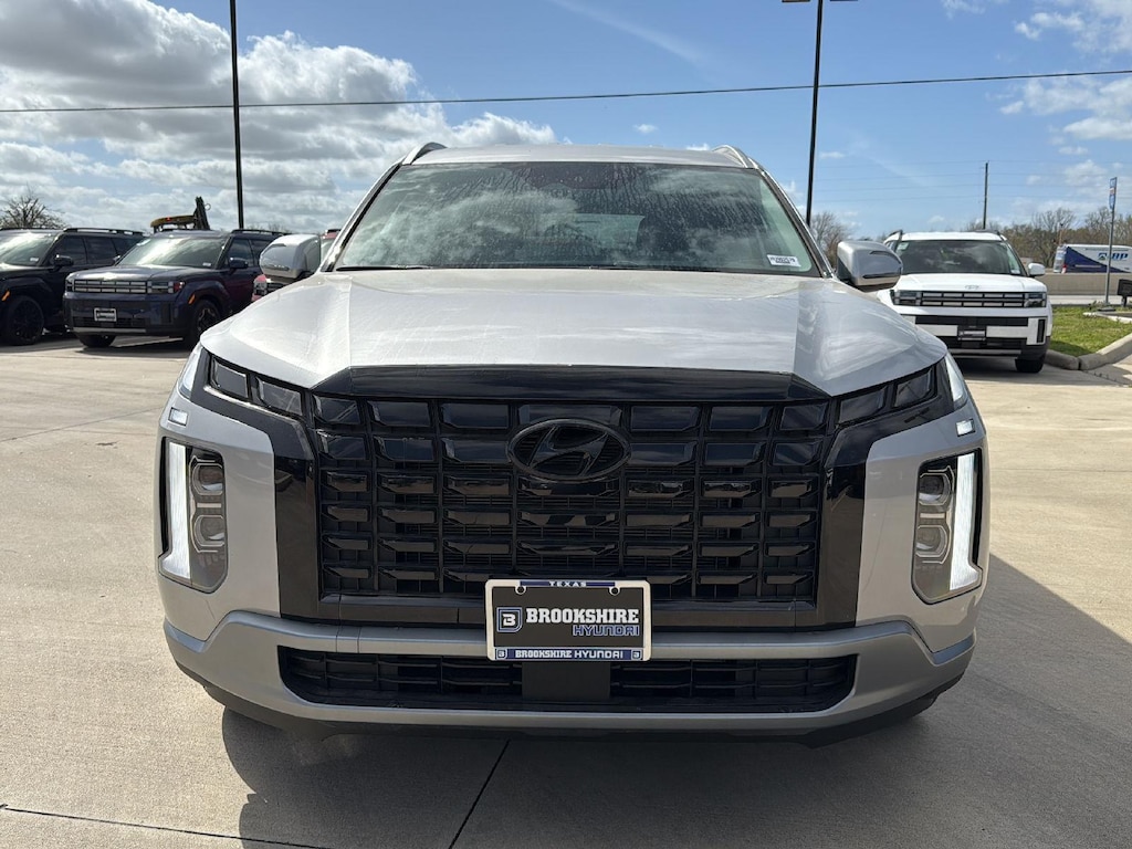 Certified 2025 Hyundai