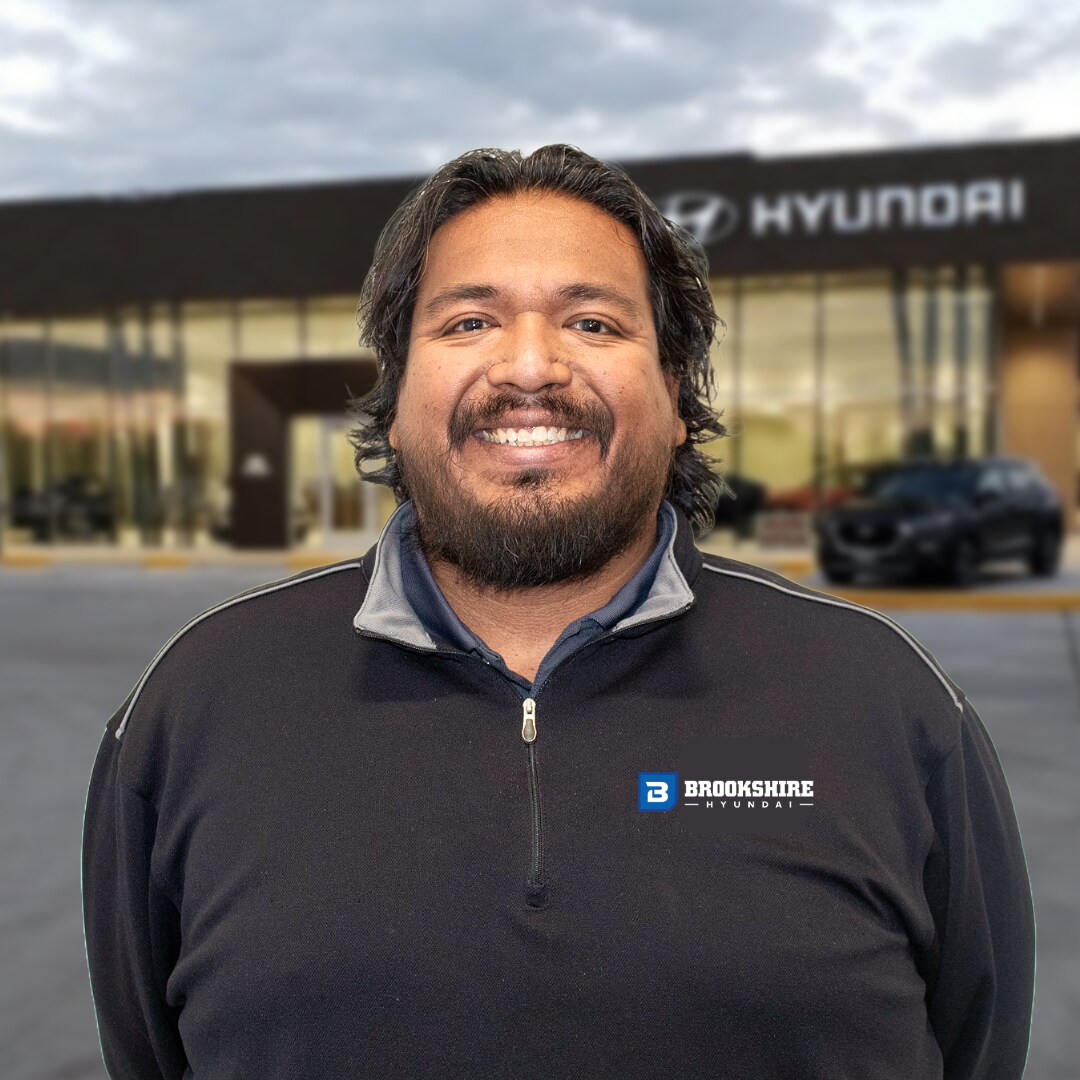 Stephen%20Rojas%20-%20Hyundai%20Genius.png