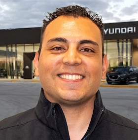 Staff member Diego Heredia from ID_30b22bba7ebd