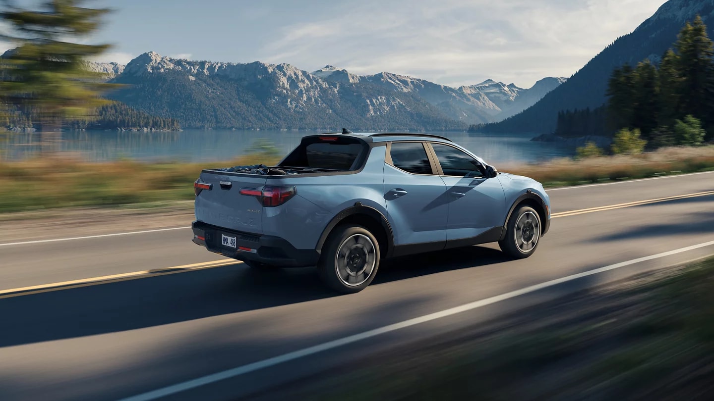 2025%20Hyundai%20Santa%20Cruz%20driving%20near%20Richmond.png 2025 Hyundai Santa Cruz driving near Richmond