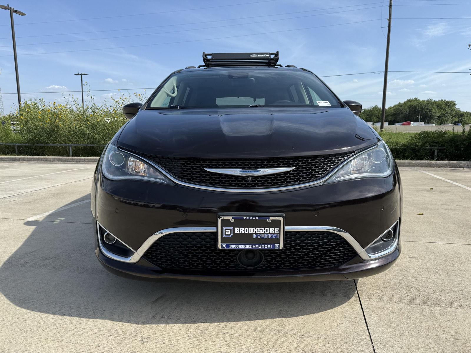 Used 2018 Chrysler Pacifica Touring L with VIN 2C4RC1BG7JR233539 for sale in Brookshire, TX