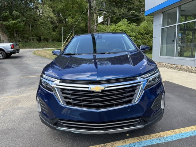 2023 Chevrolet Equinox LT photo 2