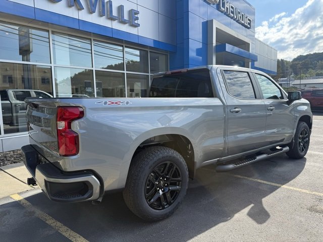 2026 Chevrolet Silverado 1500 RST photo 4