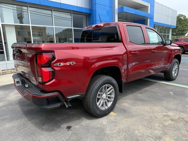 2025 Chevrolet Colorado Work Truck LT photo 4