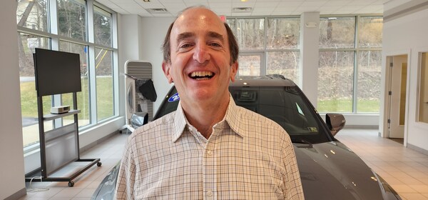 Staff member CHARLES DRISCOLL from ID_6eff3638872e