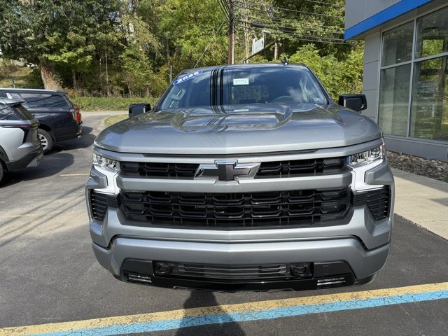 2026 Chevrolet Silverado 1500 RST photo 2