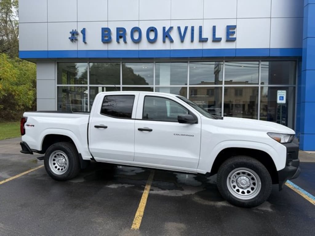 New 2026 Chevrolet Colorado WT Truck