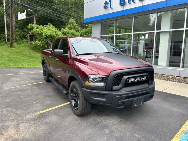 2021 Ram 1500 Classic Warlock photo 2