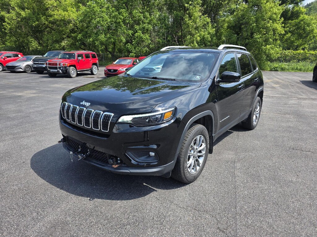 Used 2019 Jeep Cherokee Latitude Plus