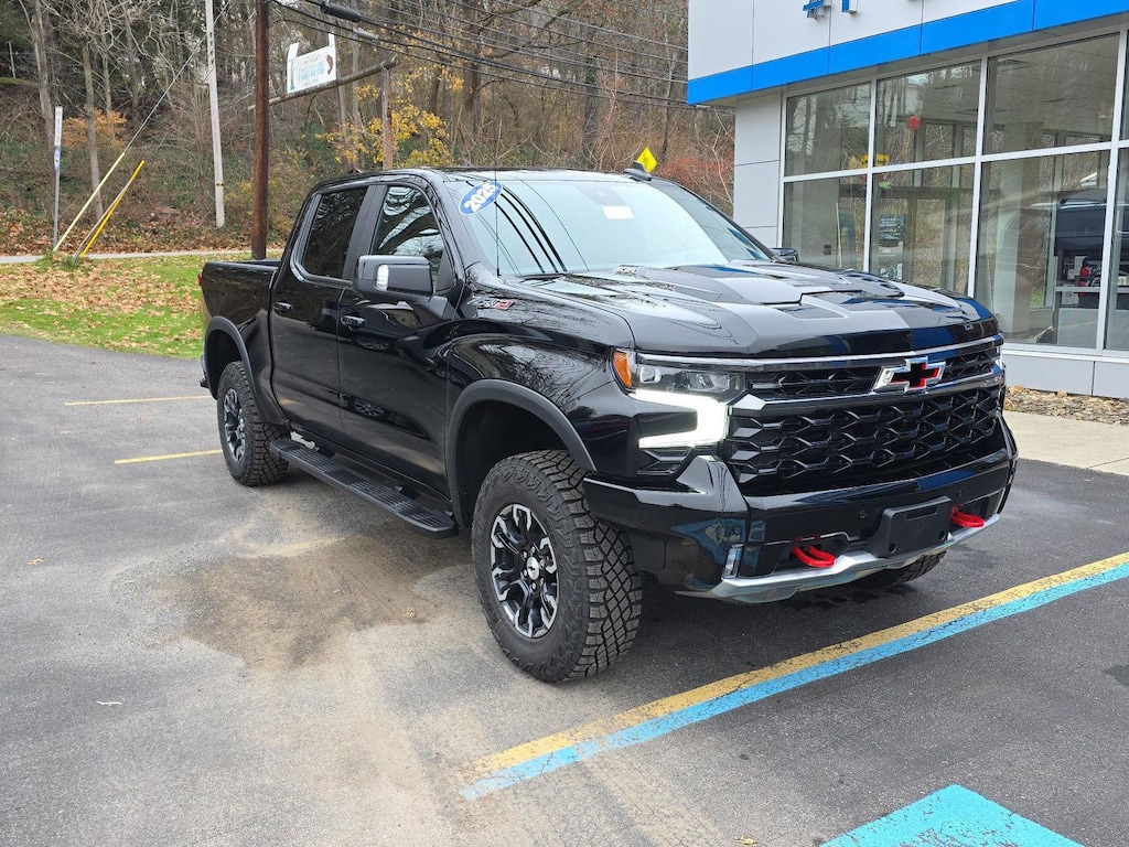 New 2025 Chevrolet Silverado 1500 ZR2 Truck Crew Cab